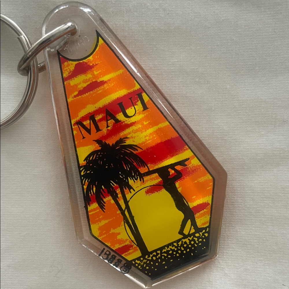 🌅 *Maui Sunset Keychain - Vibrant & Tropical!* 🌴